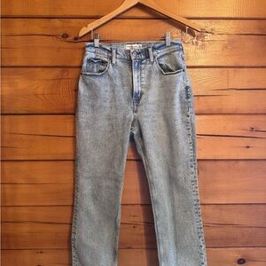 Abercrombie & Fitch Light Wash High-Rise Straight Jeans